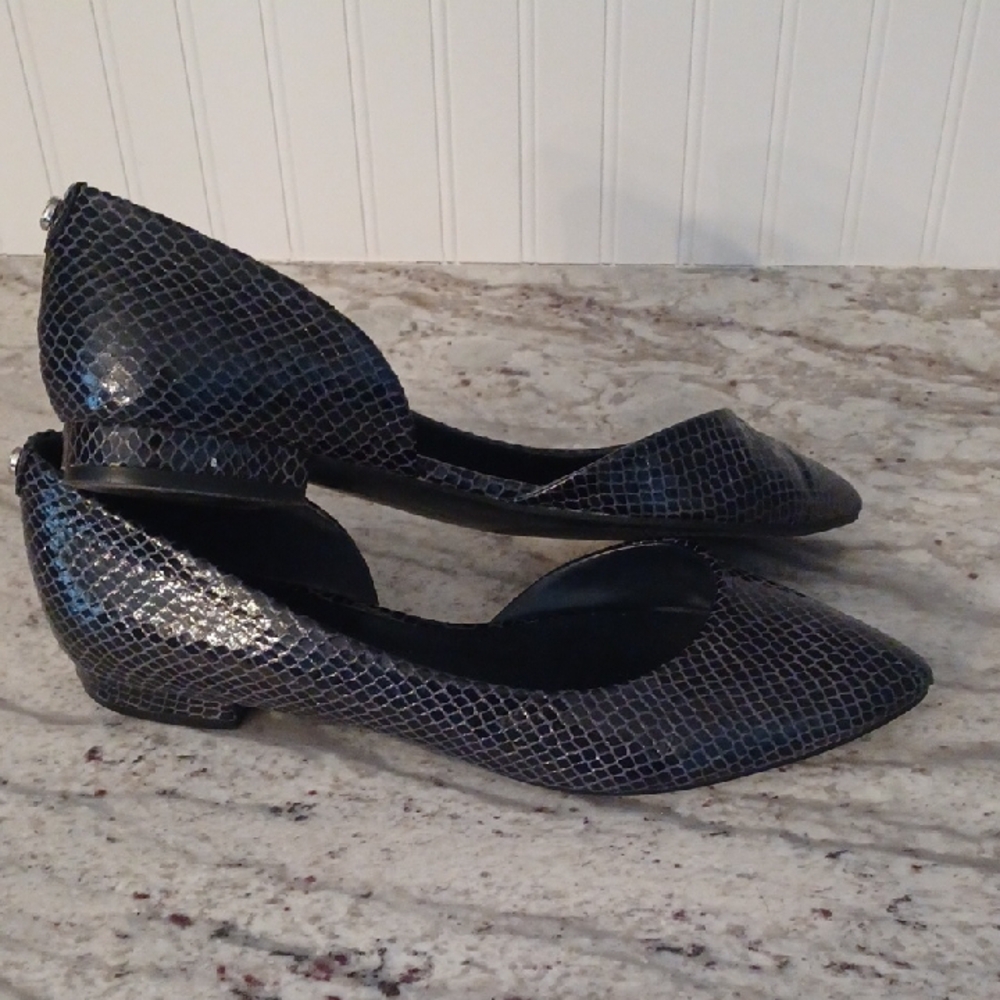 Bandolino Blue Textured Flats with Cut-Out Design